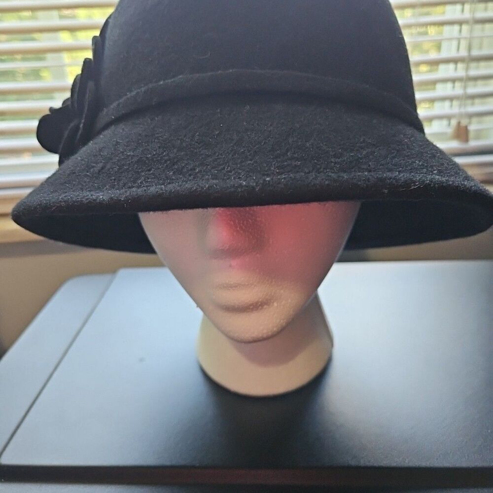 Nine West Womens Bucket Hat Black 100% Wool with Bow NEW